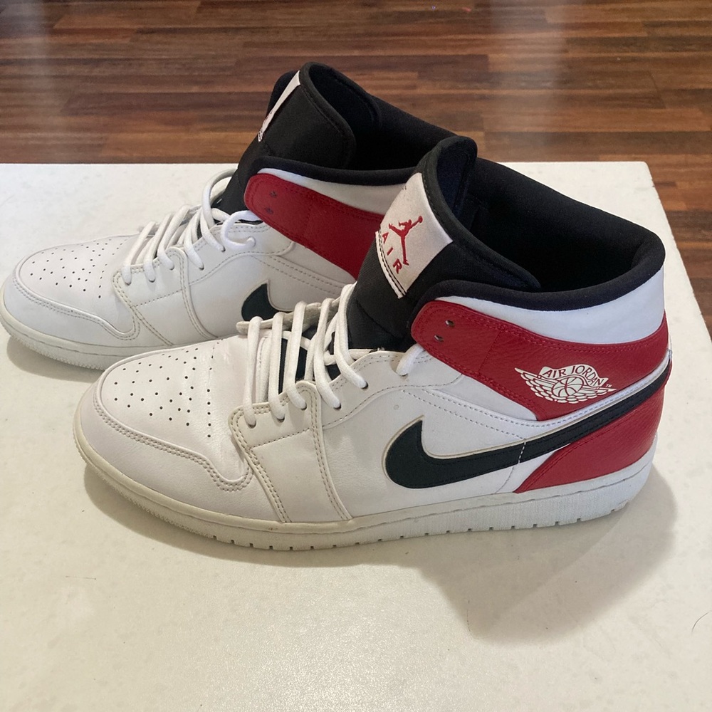 Nike Air Jordan White Red Black Sneakers